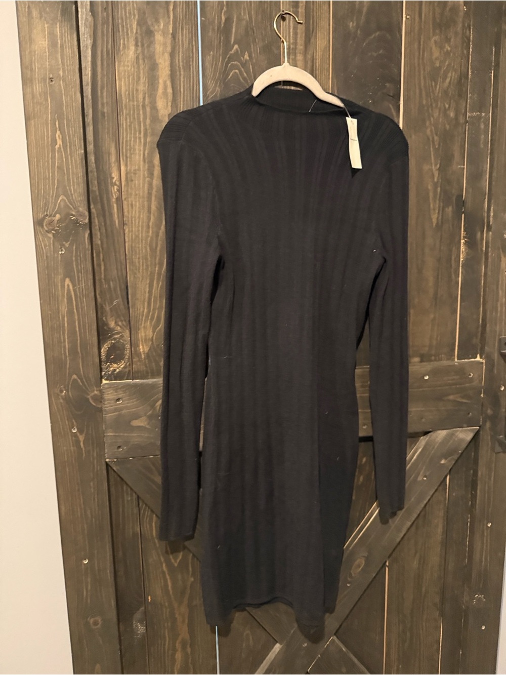 Abercrombie & Fitch Black Long-Sleeve Ribbed Knit Dress
